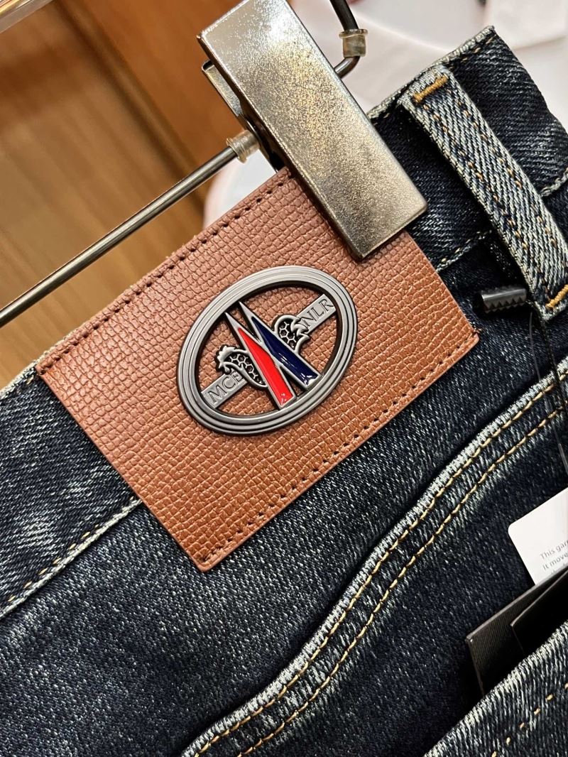 Moncler Jeans